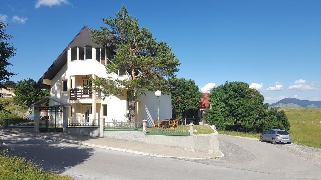 Guest House Tiha Noc Žabljak Exterior foto